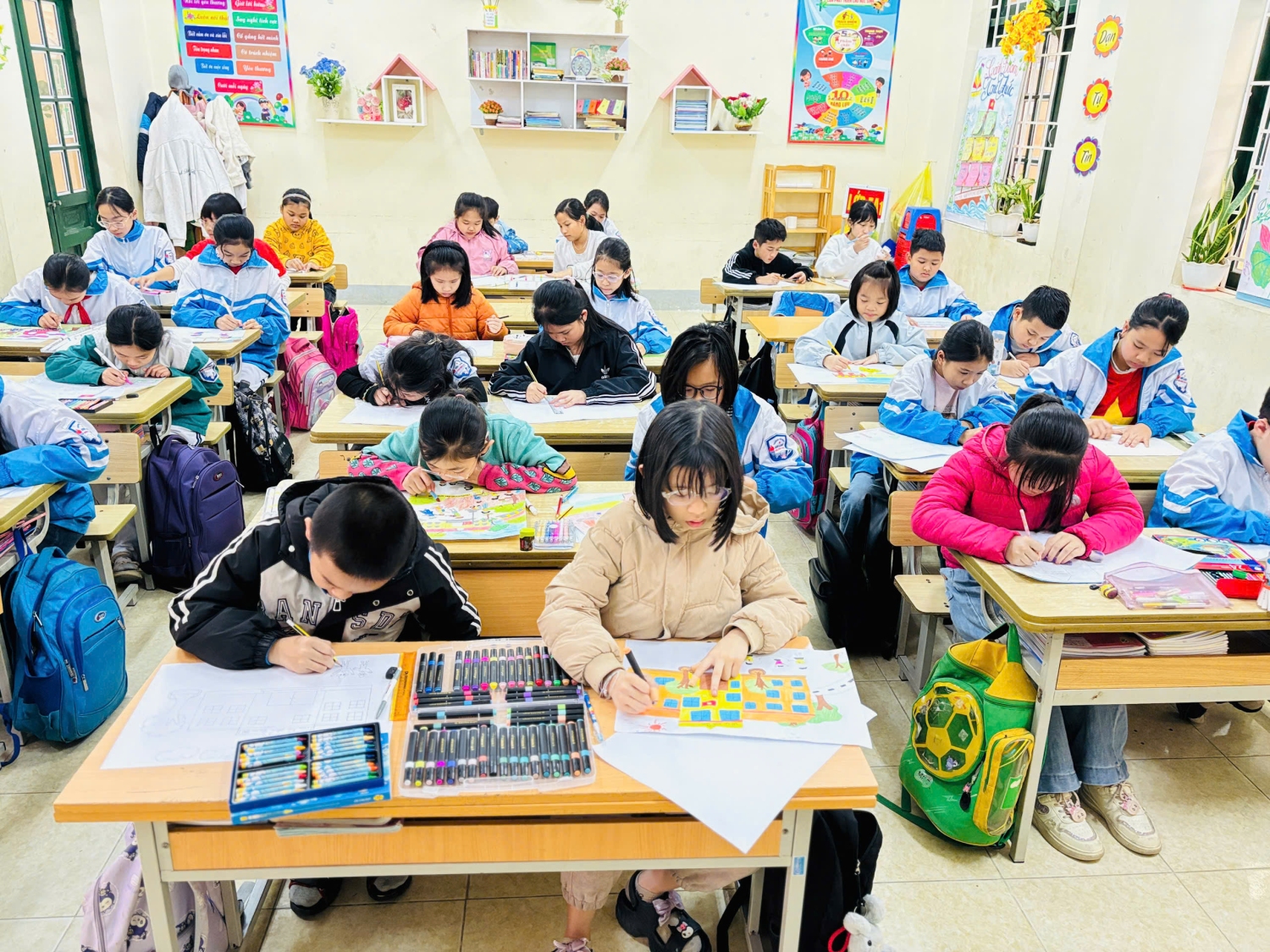 TRƯỜNG TIỂU HỌC HIM LAM TỔ CHỨC CUỘC THI VẼ TRANH CẤP TRƯỜNG VỚI CHỦ ĐỀ “EM VẼ TRƯỜNG HỌC HẠNH PHÚC” NĂM HỌC 2025 – 2026